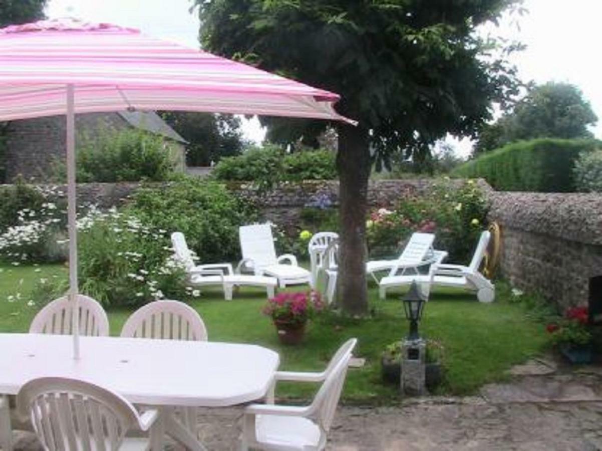 Gite De Kerberso Plehedel Exterior photo
